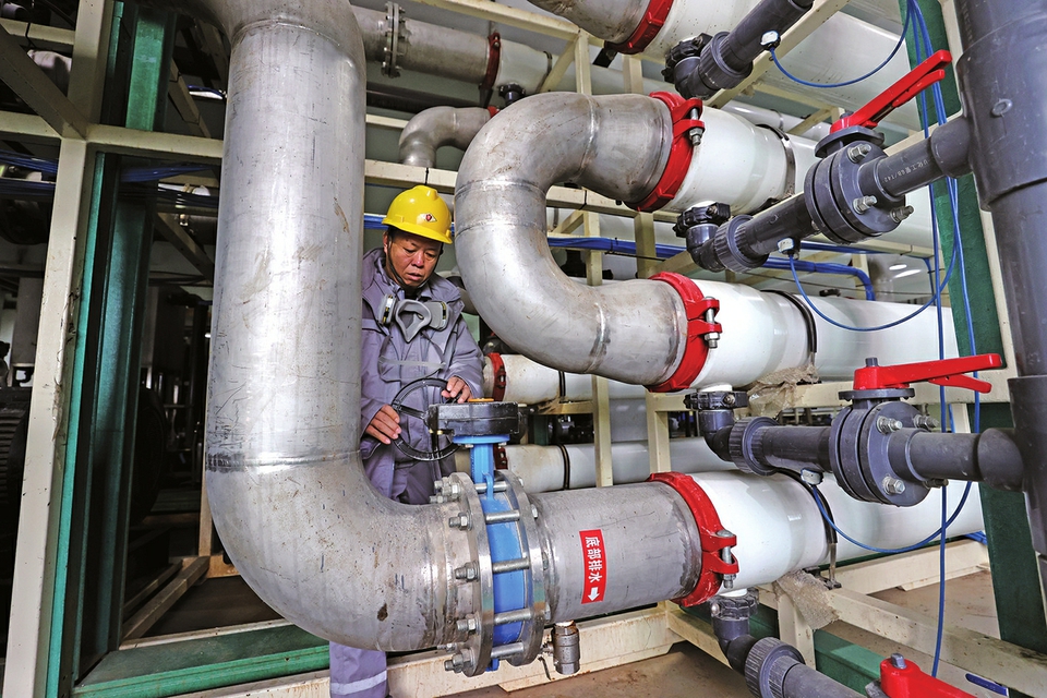 長(cháng)清馬山垃圾焚燒發(fā)電項目日焚燒約1500噸，年發(fā)電2億度，可滿(mǎn)足近6萬(wàn)戶(hù)家庭一年的用電 垃圾焚燒 發(fā)電生金